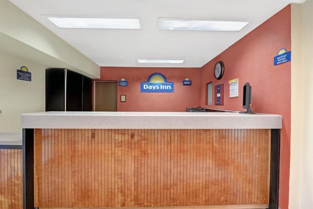Days Inn By Wyndham Willoughby/Cleveland Exterior foto