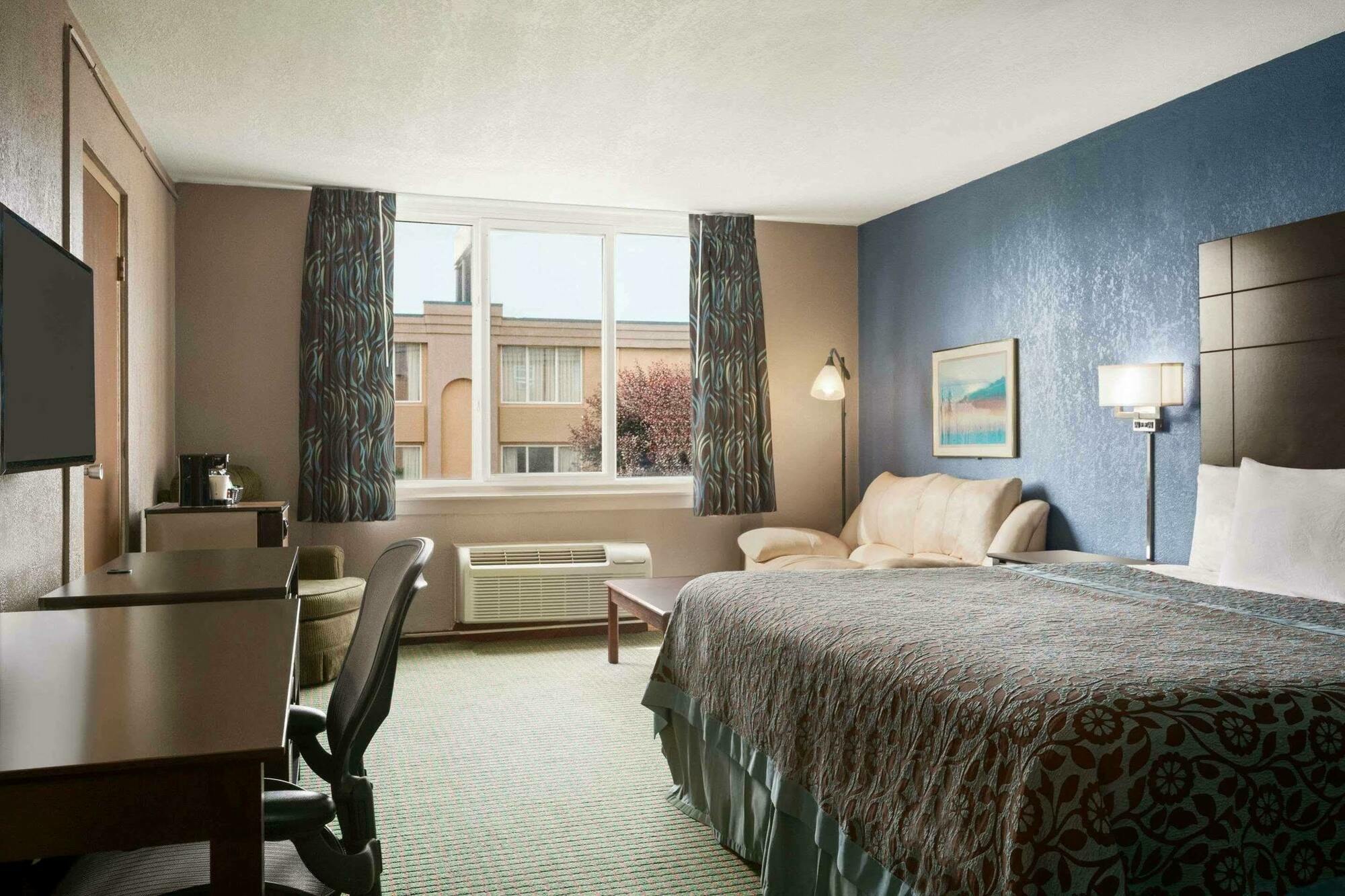 Days Inn By Wyndham Willoughby/Cleveland Exterior foto